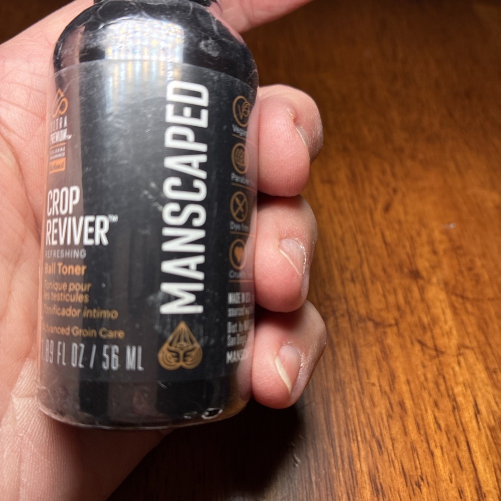 MANSCAPED® The Crop Preserver™ Refreshing Ball Toner 1.89 Ounces - Picture 2 of 10